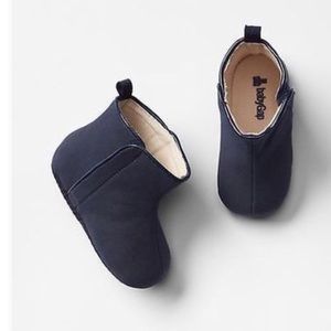 Gap Navy Blue Crib Boots